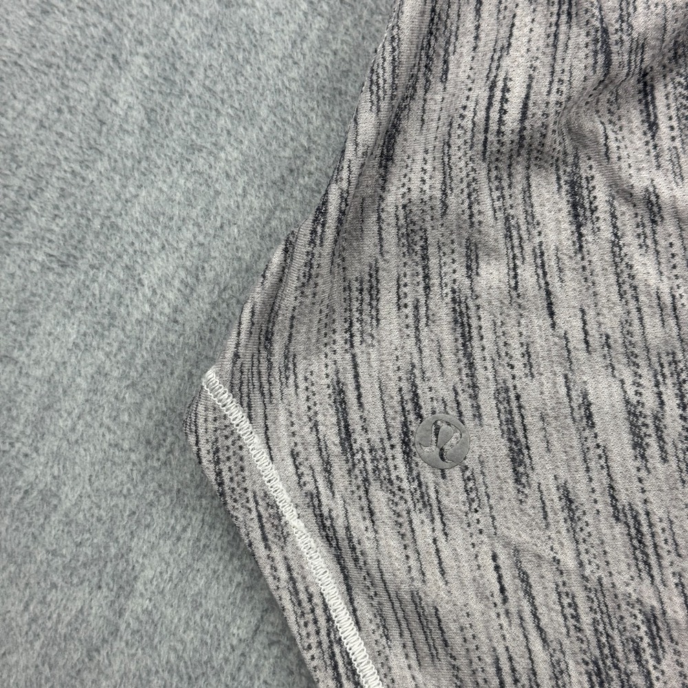 Lululemon Top Womens‎ 12 Gray Tiger Space Dye Meant To Move Tee Athletic Running - Picture 7 of 10